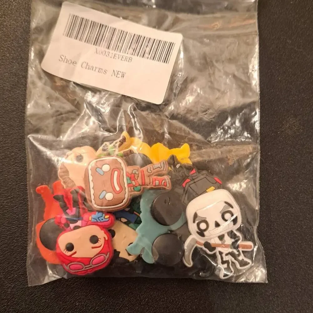 11 Piece Gaming Character Decorative Shoe Charms